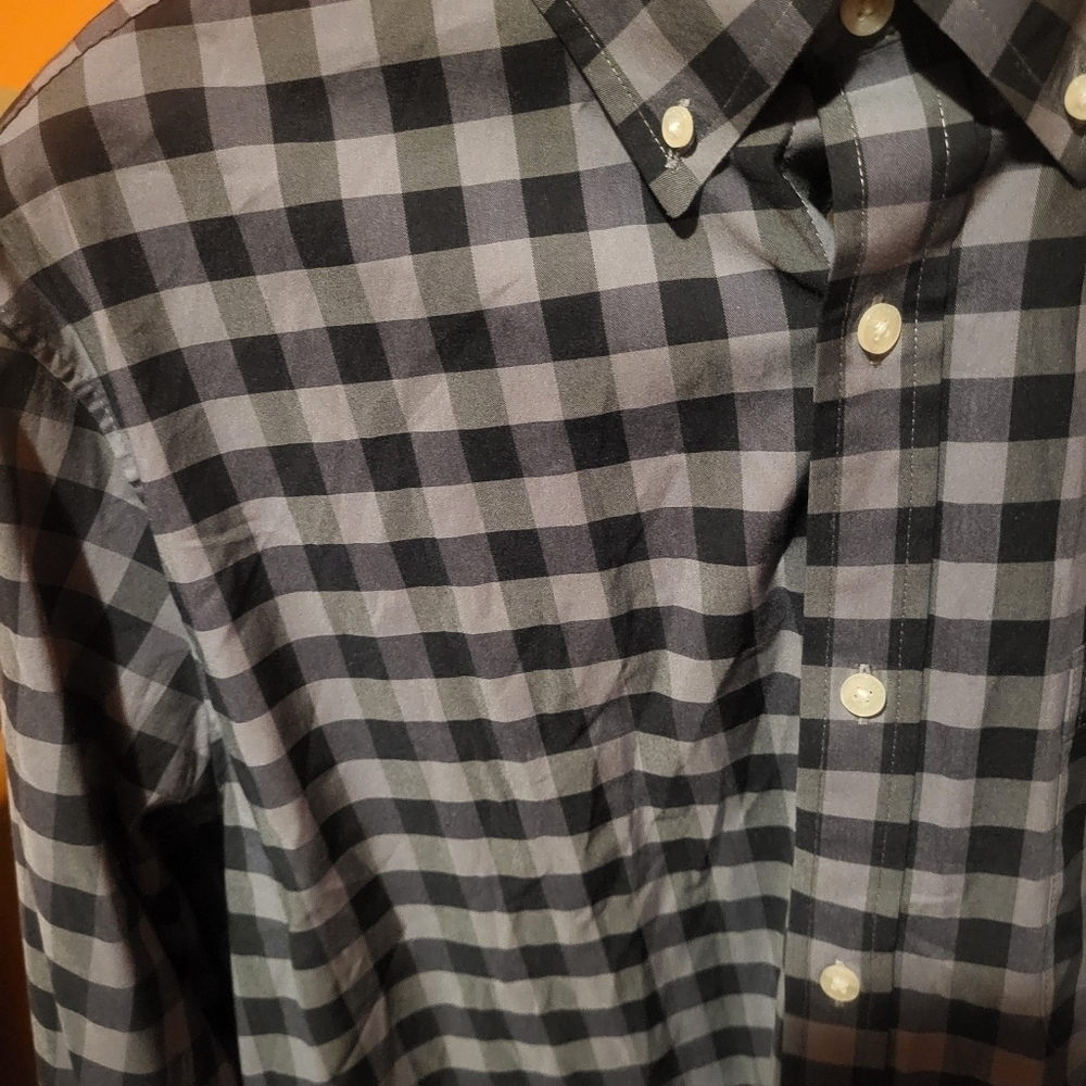 Vineyard Vines On-The-Go Performance Button Up Shirt Mens XL Black Plaid brrr - Picture 3 of 5